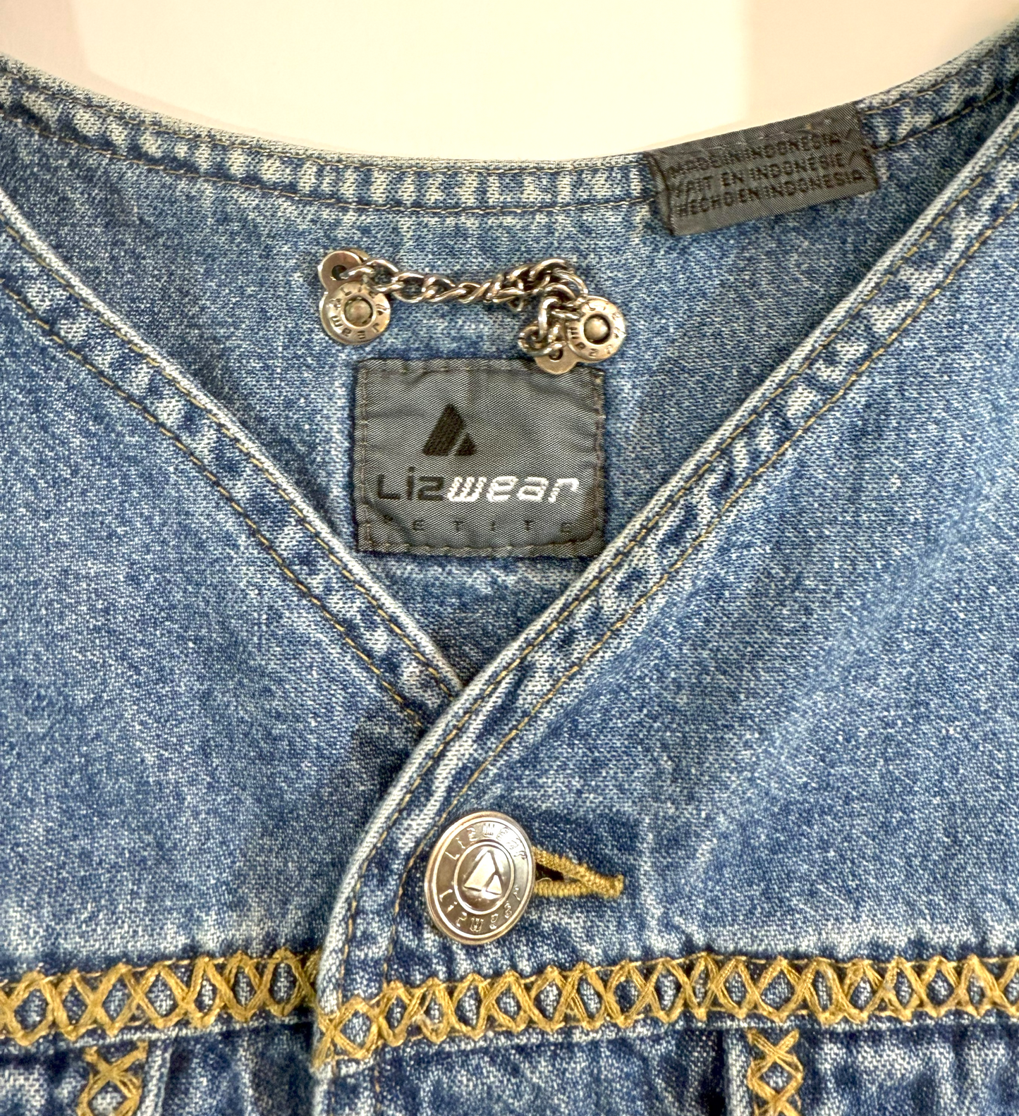 Vintage 1990s Lizwear Cropped Denim Jean Jacket - Small