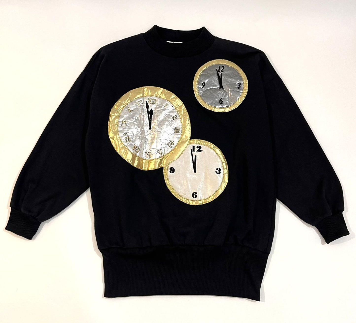 Vintage 1980s Black Crewneck Sweatshirt with Metallic Clocks by Design Zone Sport - Large