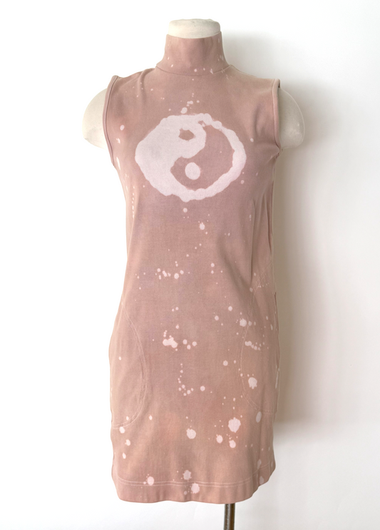 Vintage 1990s/Y2K Bleached Tan Yin Yang Sleeveless Dress by The Limited - XS